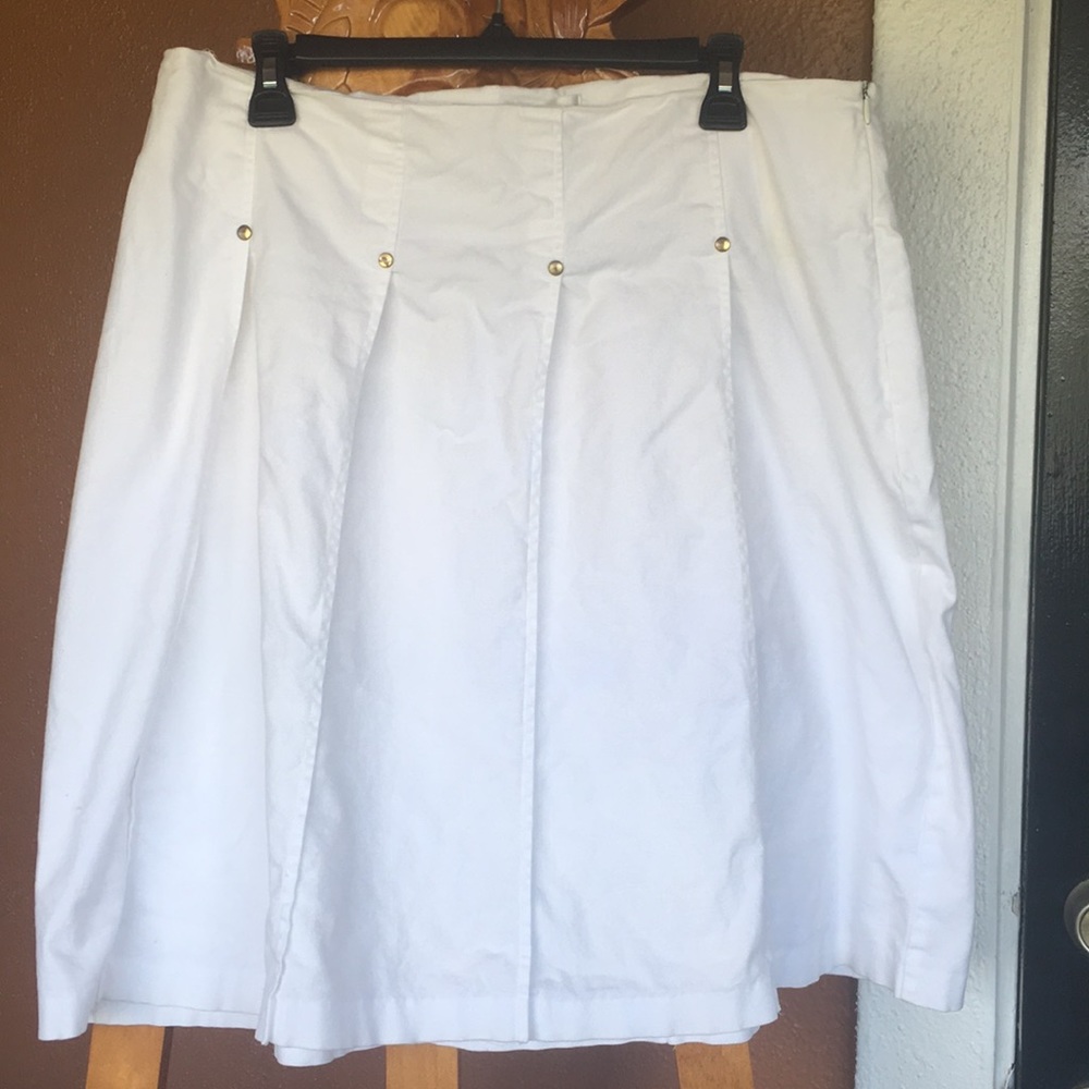 Mid knee length skirt